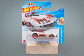 Hot Wheels '69 Corvette Racer small card | HW Celebration Racers HWY01 | Edición Valentine
