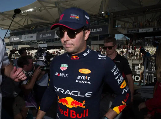 Por-qué-Checo-Pérez-ha-impulsado-el-mundo-del-automovilismo-y-por-qué-es-un-ejemplo-a-seguir-para-los-jóvenes Escuderia Miniatura