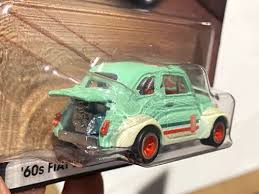Hot Wheels Premium60´s Fiat 500 Modificado Verde Pistache