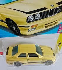 Hot Wheels ’92 BMW M3 Amarillo