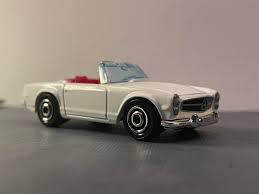 Matchbox HVN39 1963 Mercedes-Benz 230 SL Blanco – Escala 1:64