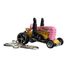 Hot Wheels Tractor Dragtor Rosa con Detalles Dorados – Serie HW Metro