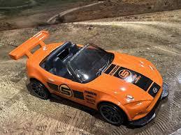 Hot Wheels 2015 Mazda MX-5 Miata Naranja | Roadster Deportivo 1:64 | Edición 2024