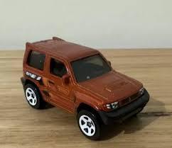 Hot Wheels Mitsubishi Pajero Evolution Naranja – HW Rally Champs 2024