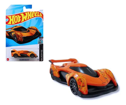Hot Wheels McLaren Solus GT Naranja